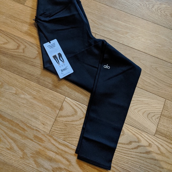 Alo Airlift 7/8 Leggings - NWT, Med - Picture 3 of 3